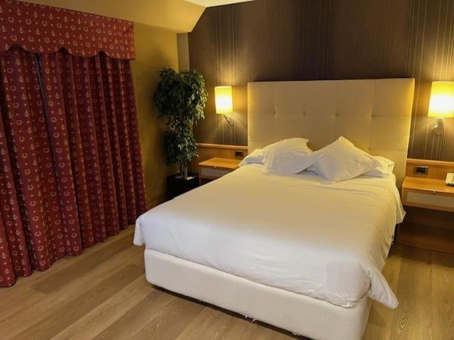 Coto Real Hotel Rabade Bagian luar foto