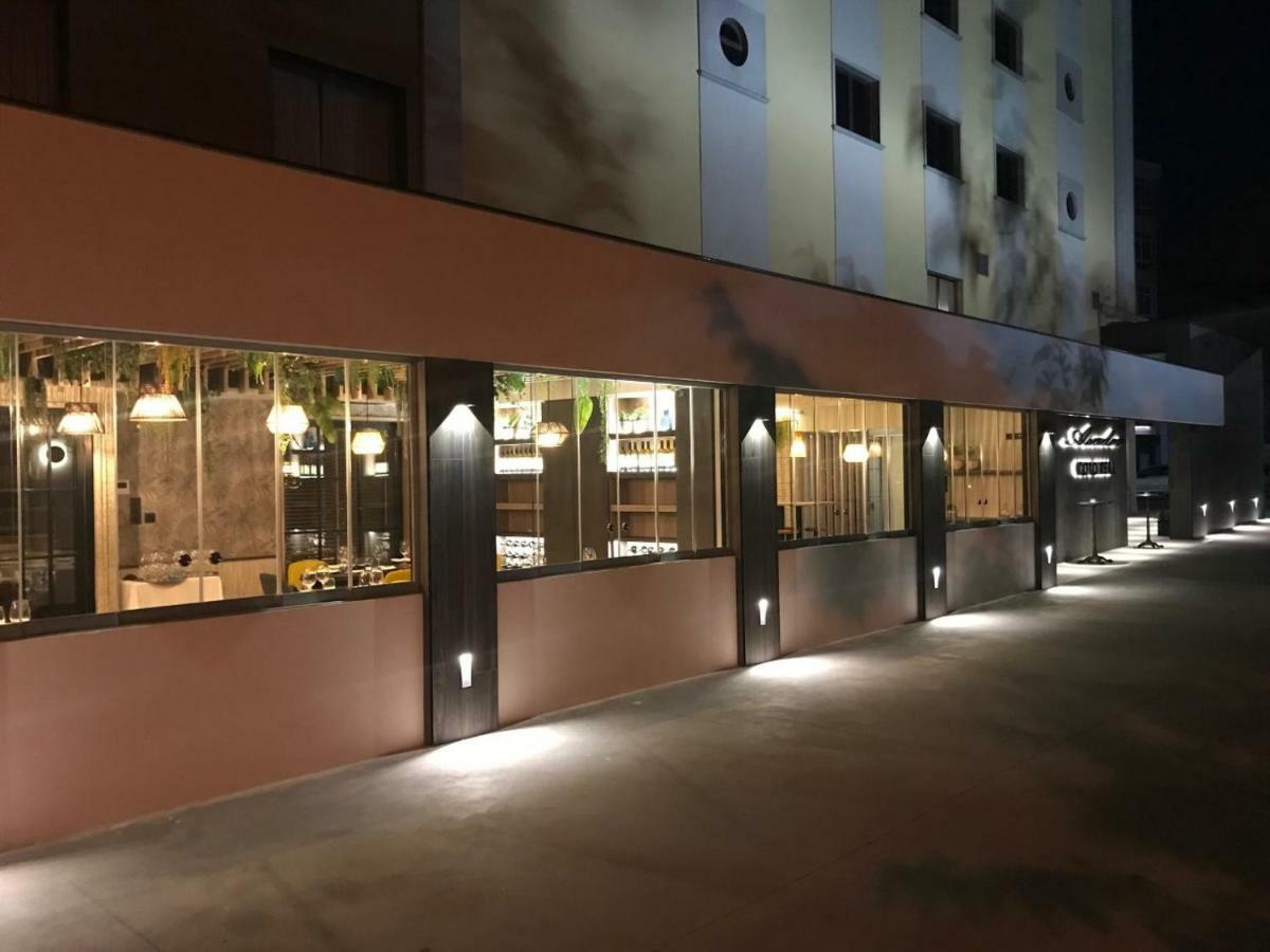 Coto Real Hotel Rabade Bagian luar foto